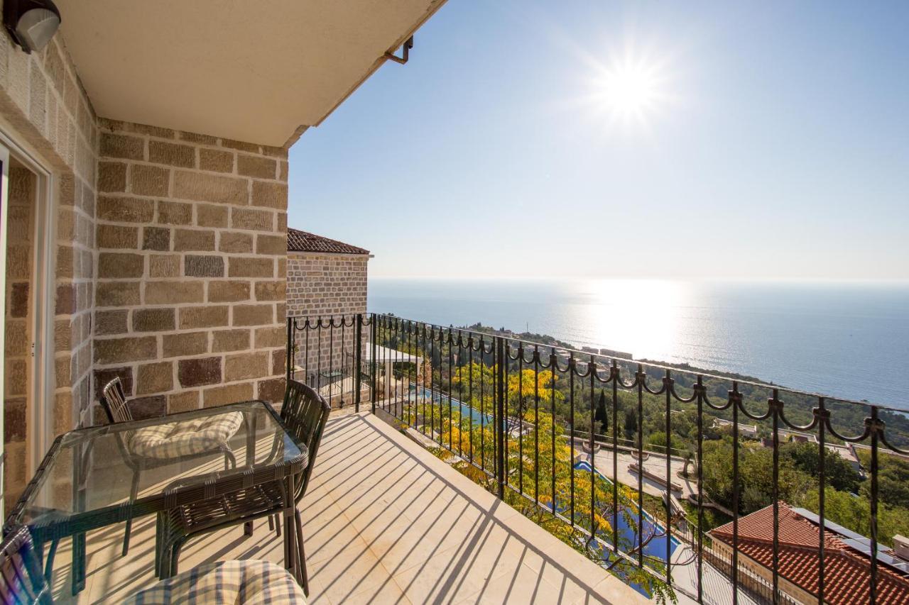 Olive Resort Krstac Exterior photo